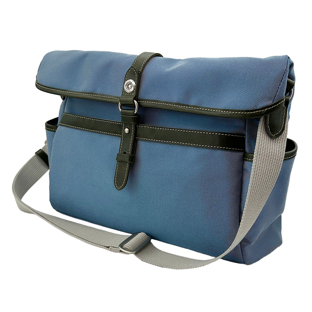 【KANEDAITO】豊岡鞄® 廃漁網 リサイクル 口折れ ショルダーバッグ Lサイズ A4 14インチ 日本製 56-1010